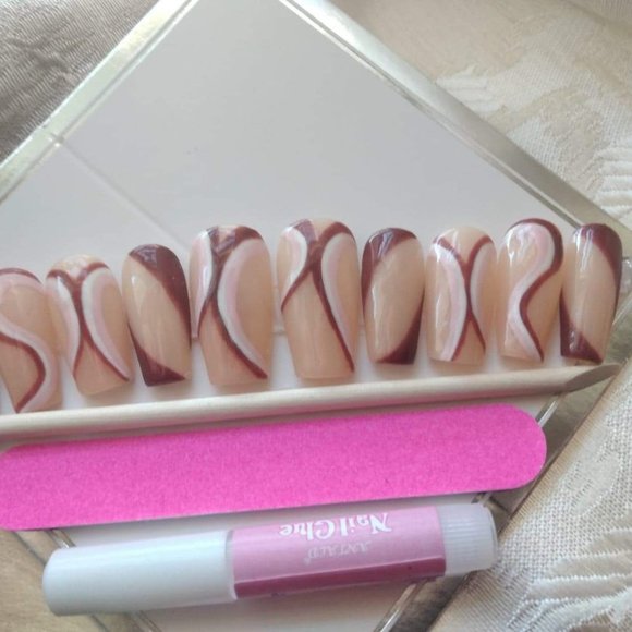 Nude/chocolate/vanilla swirl and  press on nails - Picture 10 of 10